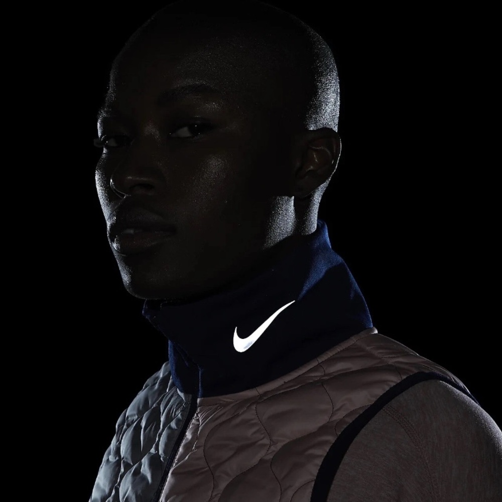 NWT Women’s Nike Aerolayer Quilted‎ Running Vest Pink Grey Navy Size Large - Picture 6 of 16